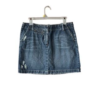 Vintage 2006 Gap Denim distressed mini skirt. Size 8
